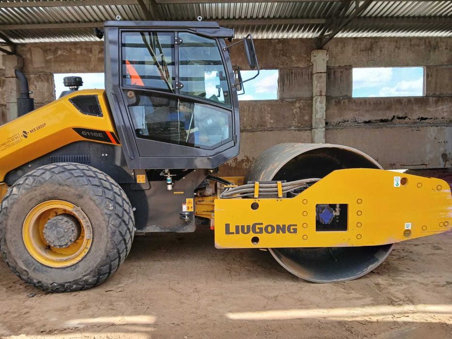 Сдав в аренду каток 16т