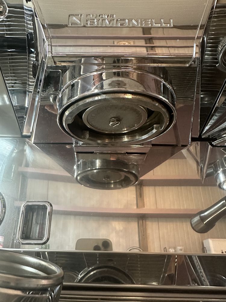 Espressor Nuova Simonelli APPIA II