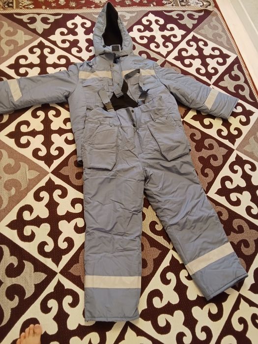 Продюсер спец одежу