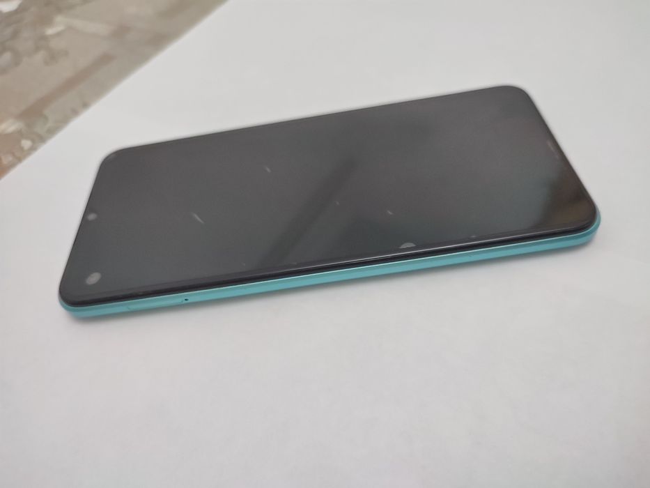 Телефон сатылады Tecno Spark 8c коробка документ
