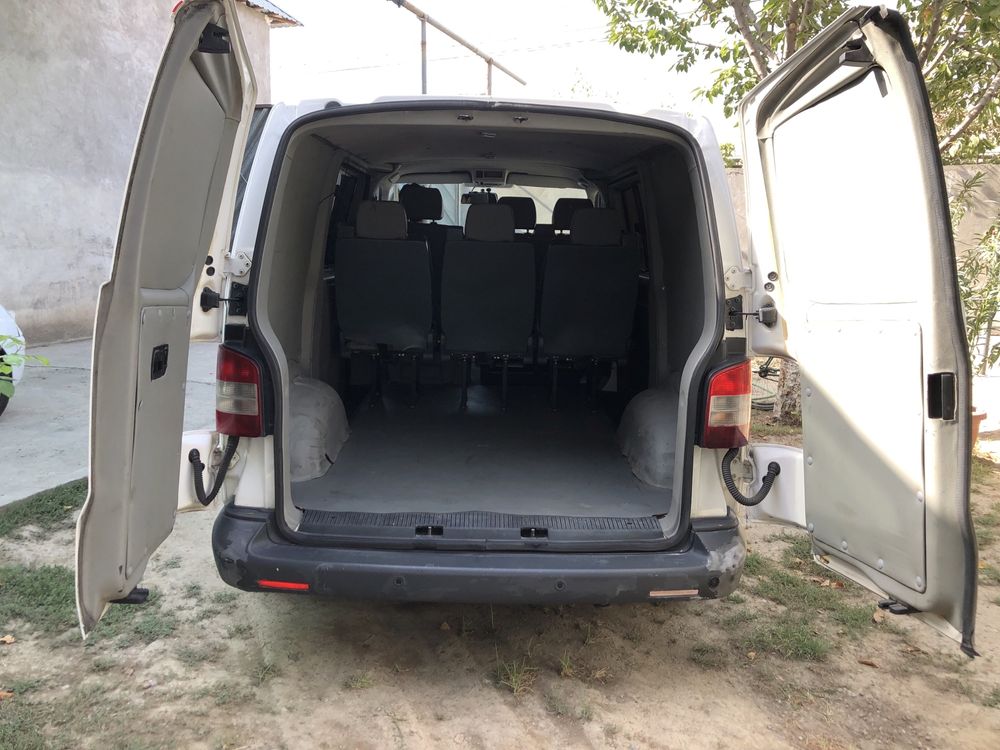 Volkswagen Transporter T5 сотилади 2015-йил
