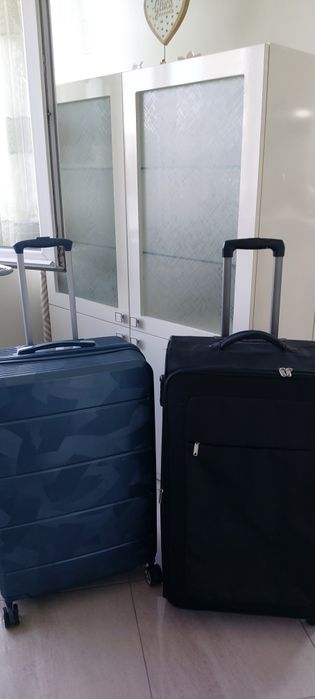 Продавам куфари 2ва броя