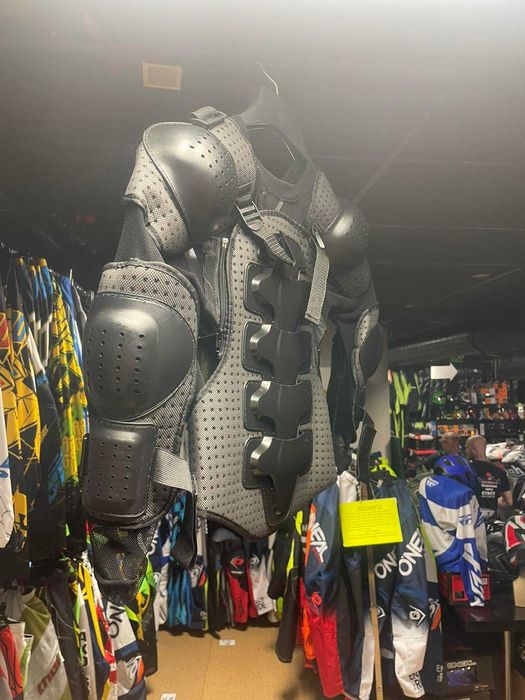 Детска xs размер фокс fox протектор ризница за дете момиче