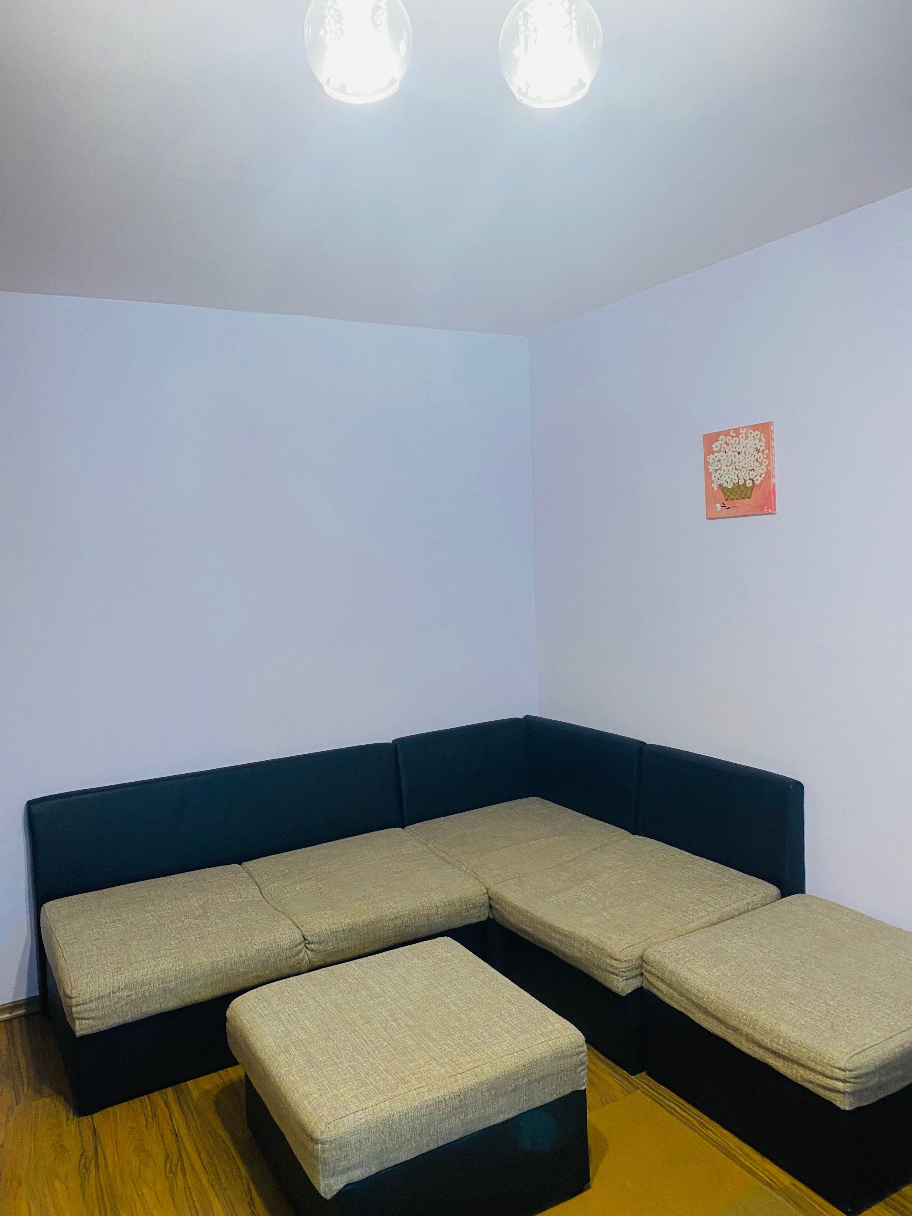 Proprietar închiriez apartament 3 camere