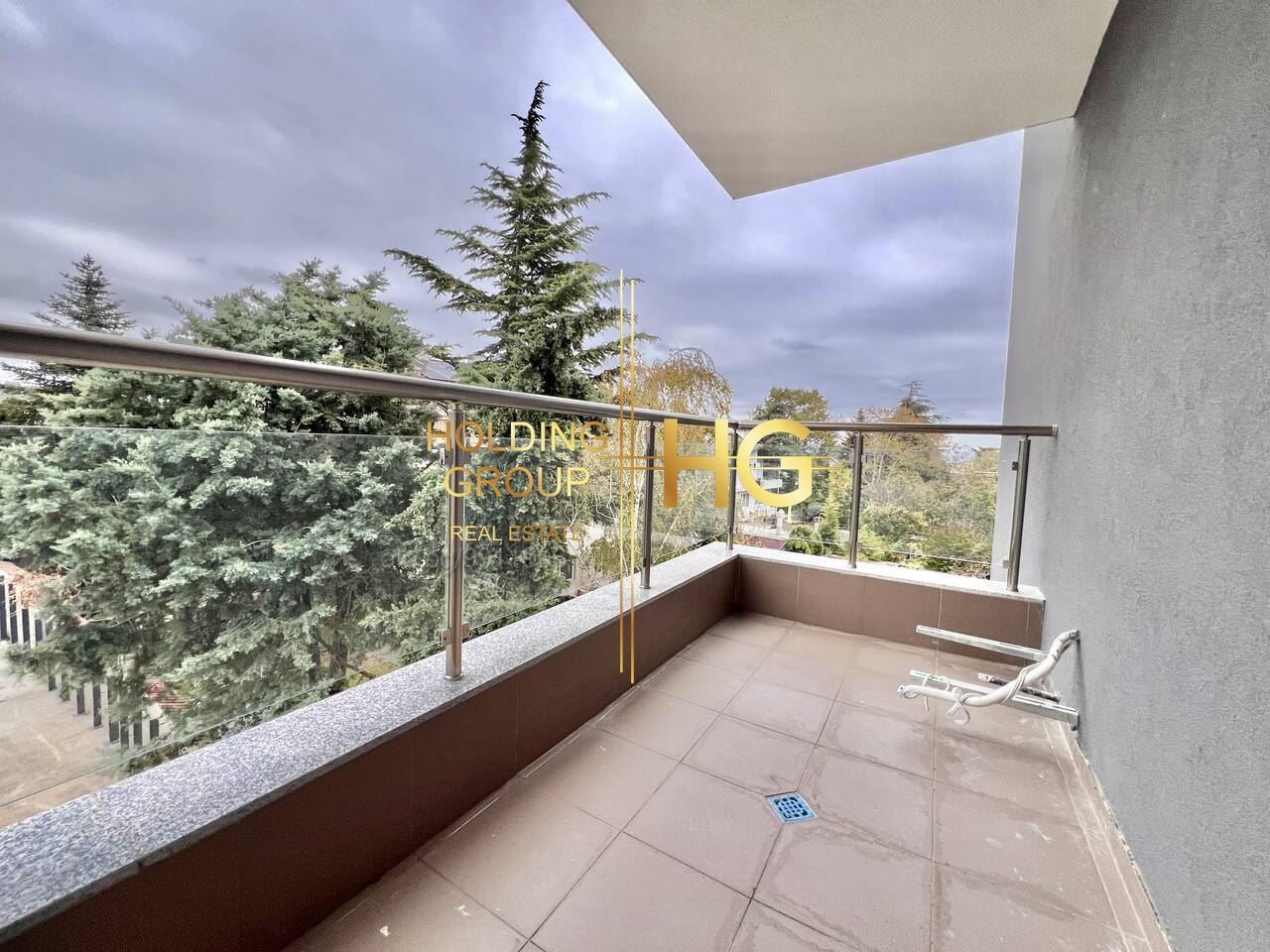 Продава се Тристаен апартамент в к.к. Св.Св. Константин и Елена - 85 кв.м за 1942 €/кв.м - Снимка #10
