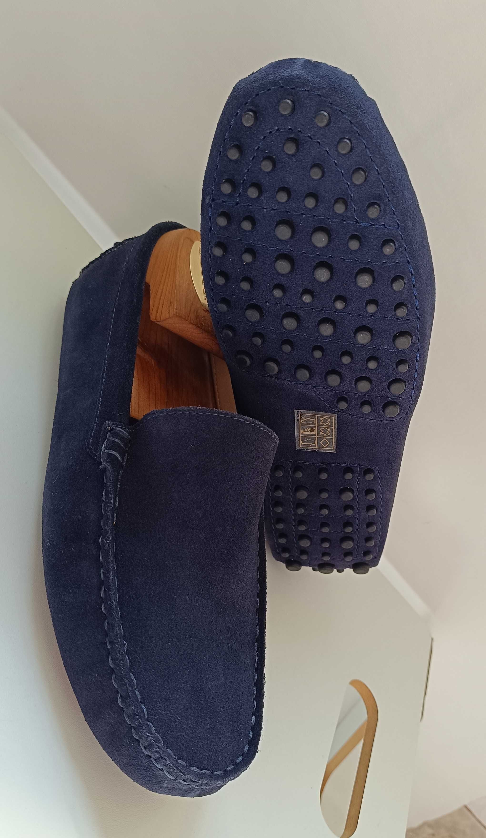 Pantofi loafer 40 mocasini lucrati manual Charles & Smith NOI piele