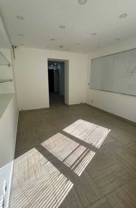 Аренда! Под офис 87м2. Ор-р Дружба народов