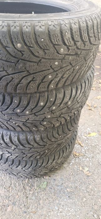 Комплект шин зимние MAXXIS NP5 185/60 R14 82T с шипами