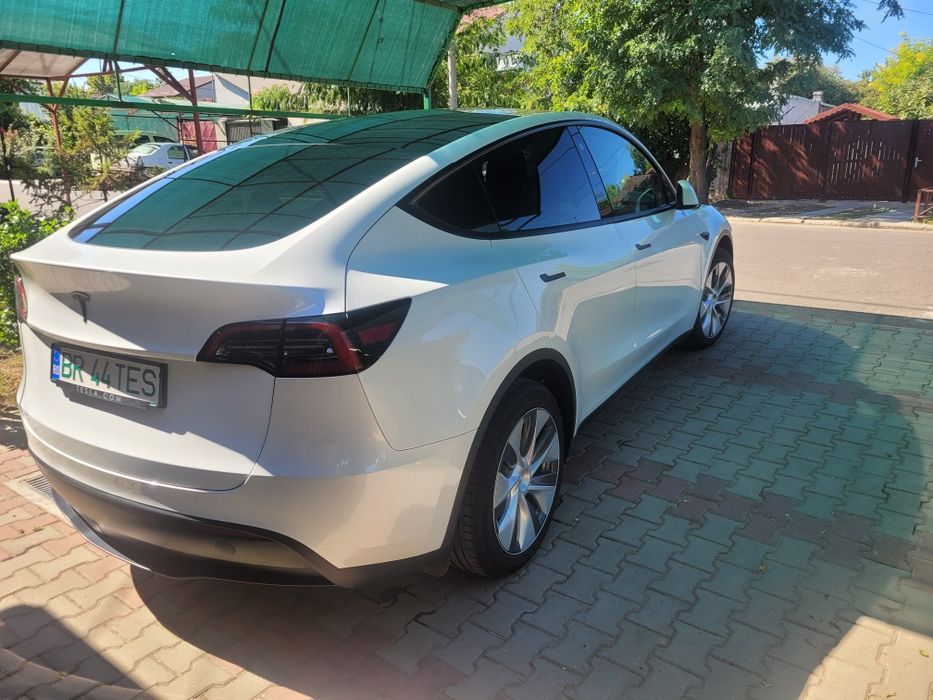 Tesla Y Long range 2023