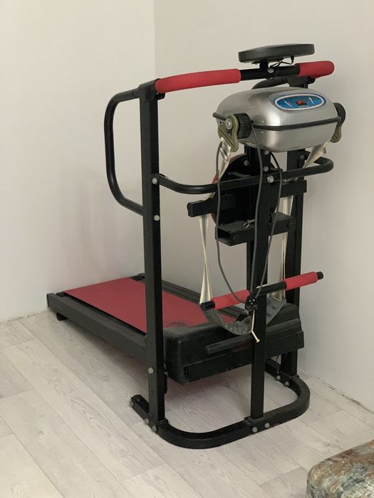 Беговая механическая дорожка, с массажером