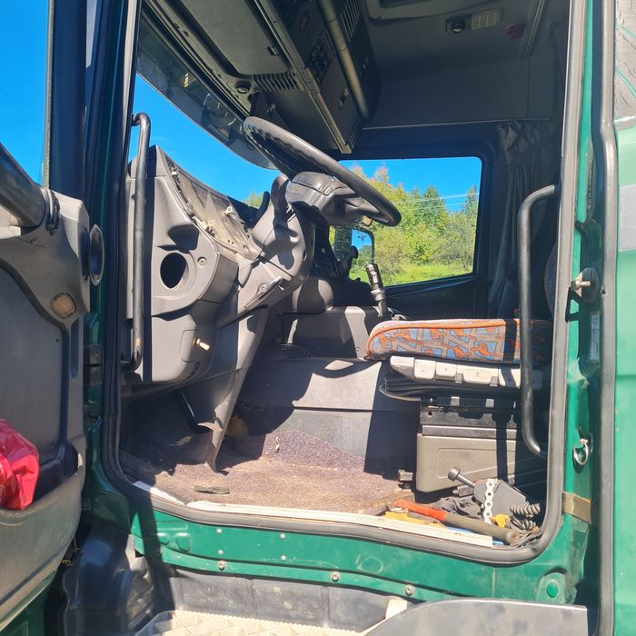 Se vinde Scania N3