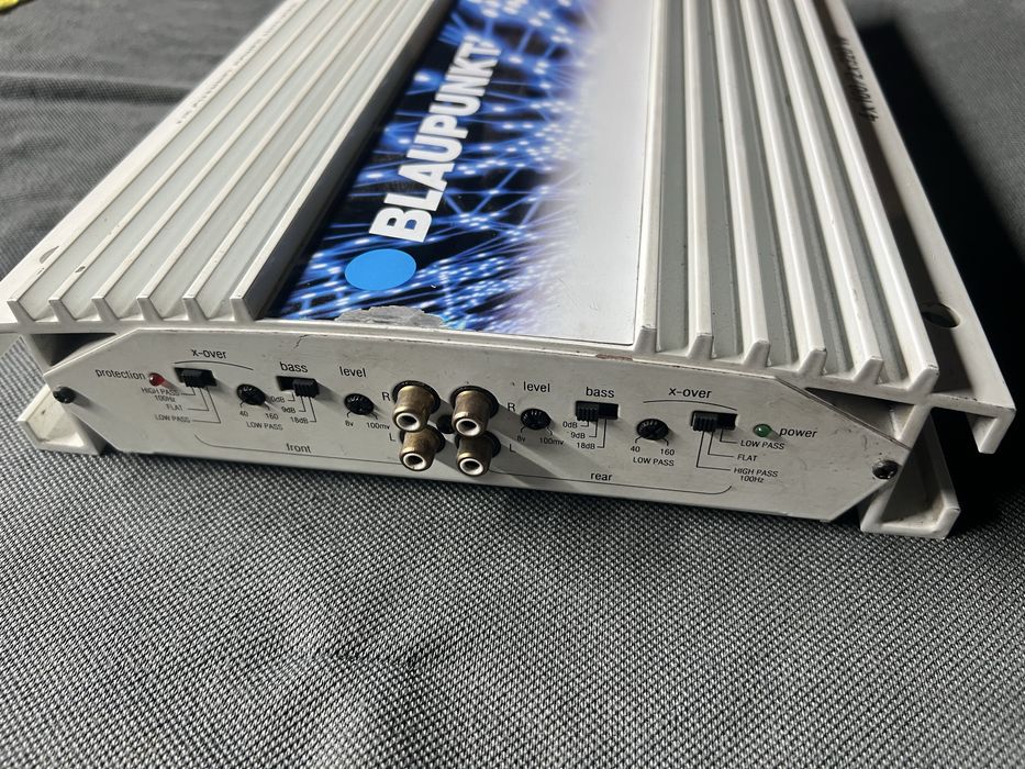 Усилвател Blaupunkt GTA-400