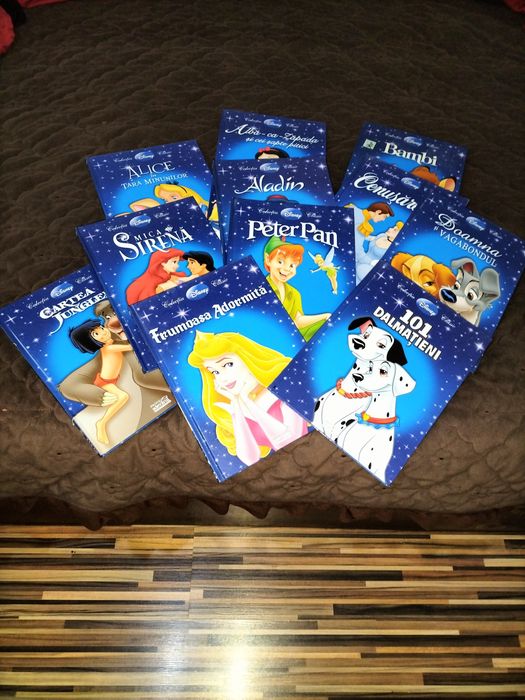 Cărțile copilăriei, foaie cretata, ilustrații color