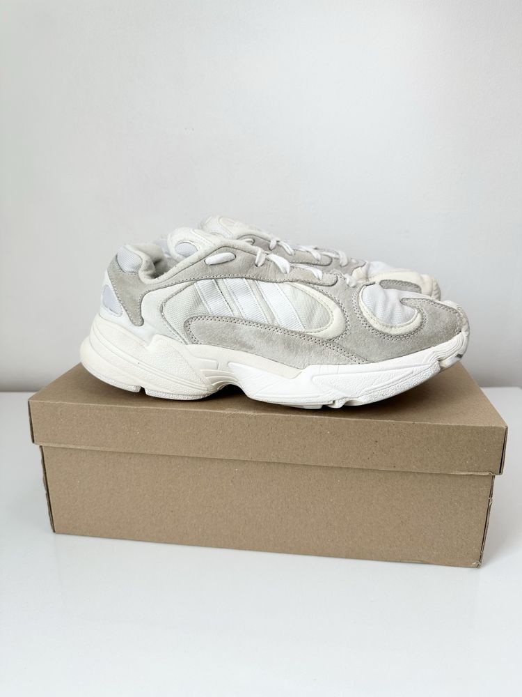 Adidas YANG-1 ( 42) Маратонки
