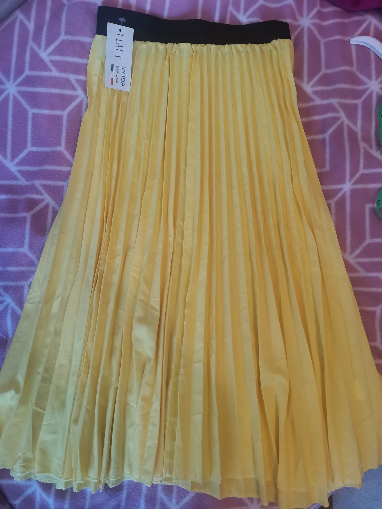 Нова рокля Orsay 36 размер и нова пола солей