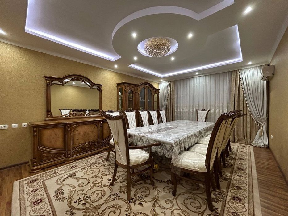 Продается юнусабадский район шахристанский 5-ком 124m2