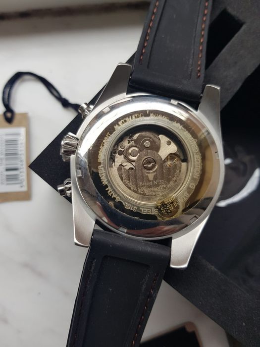 Vând ceas automatic Ingersoll Bison 32