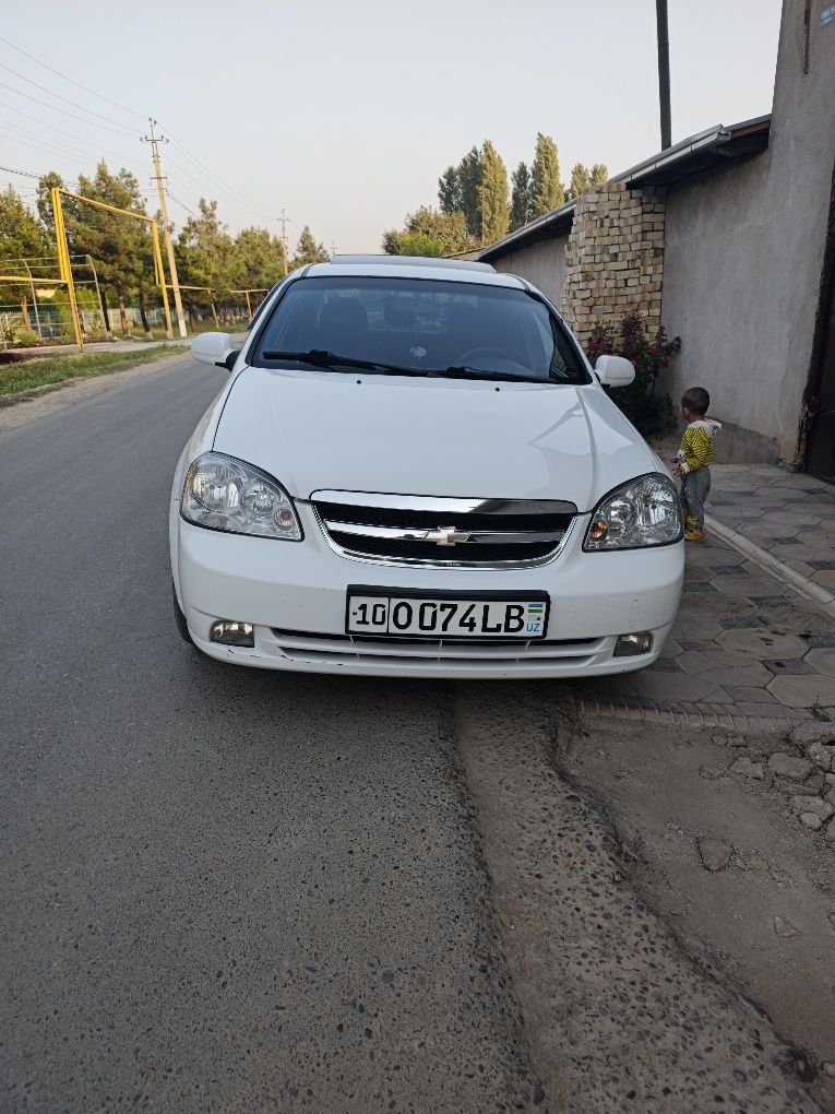Lasetti aftomat zor moshina