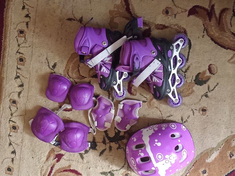 Яхши роликлар ранги бинафша