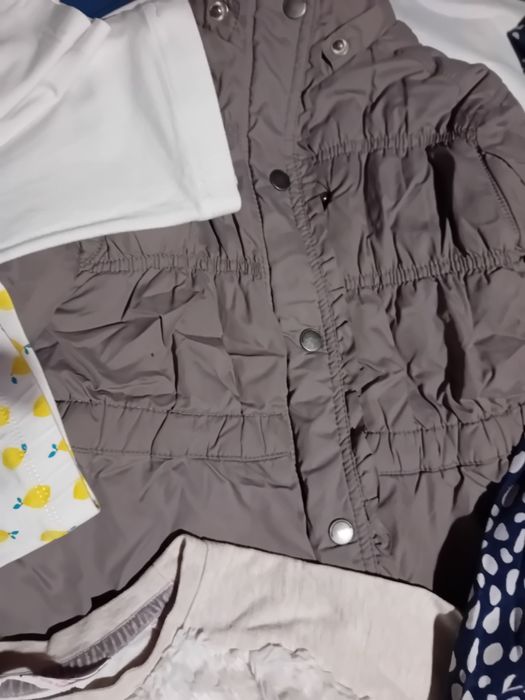 Огромен лот дрехи момиче 4-6 години