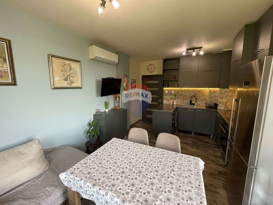 Продава се Тристаен апартамент в Варна, Възраждане 3 - 74 кв.м за 2179 €/кв.м - Снимка #1