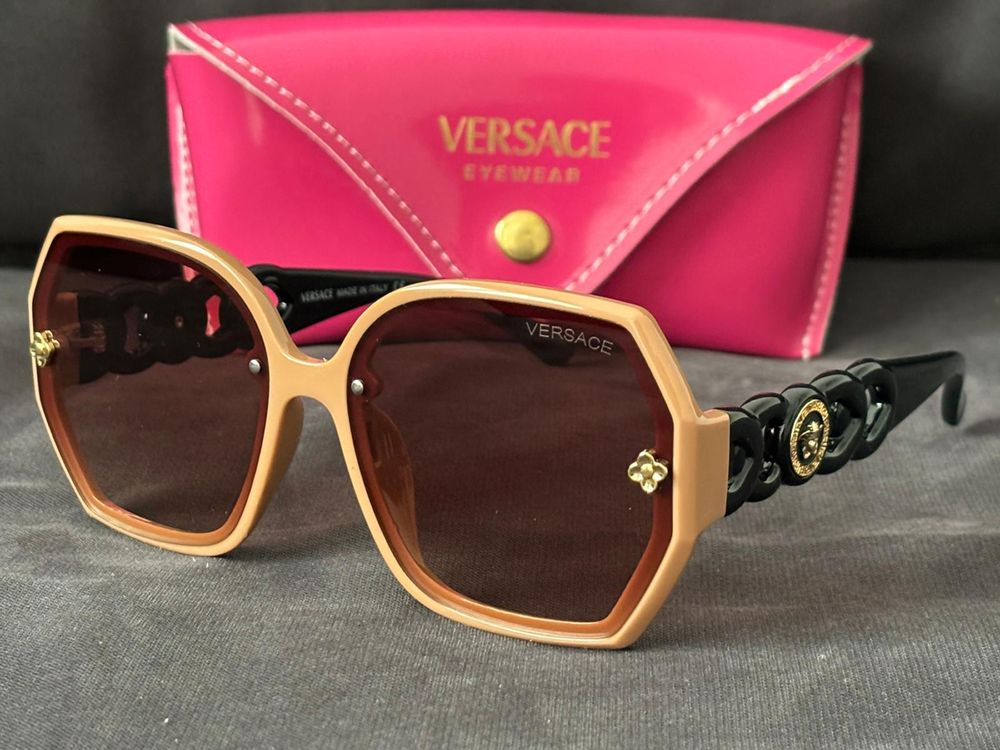 Ochelari de soare -Louis Vuitton- Gucci- Chanel - Burberry