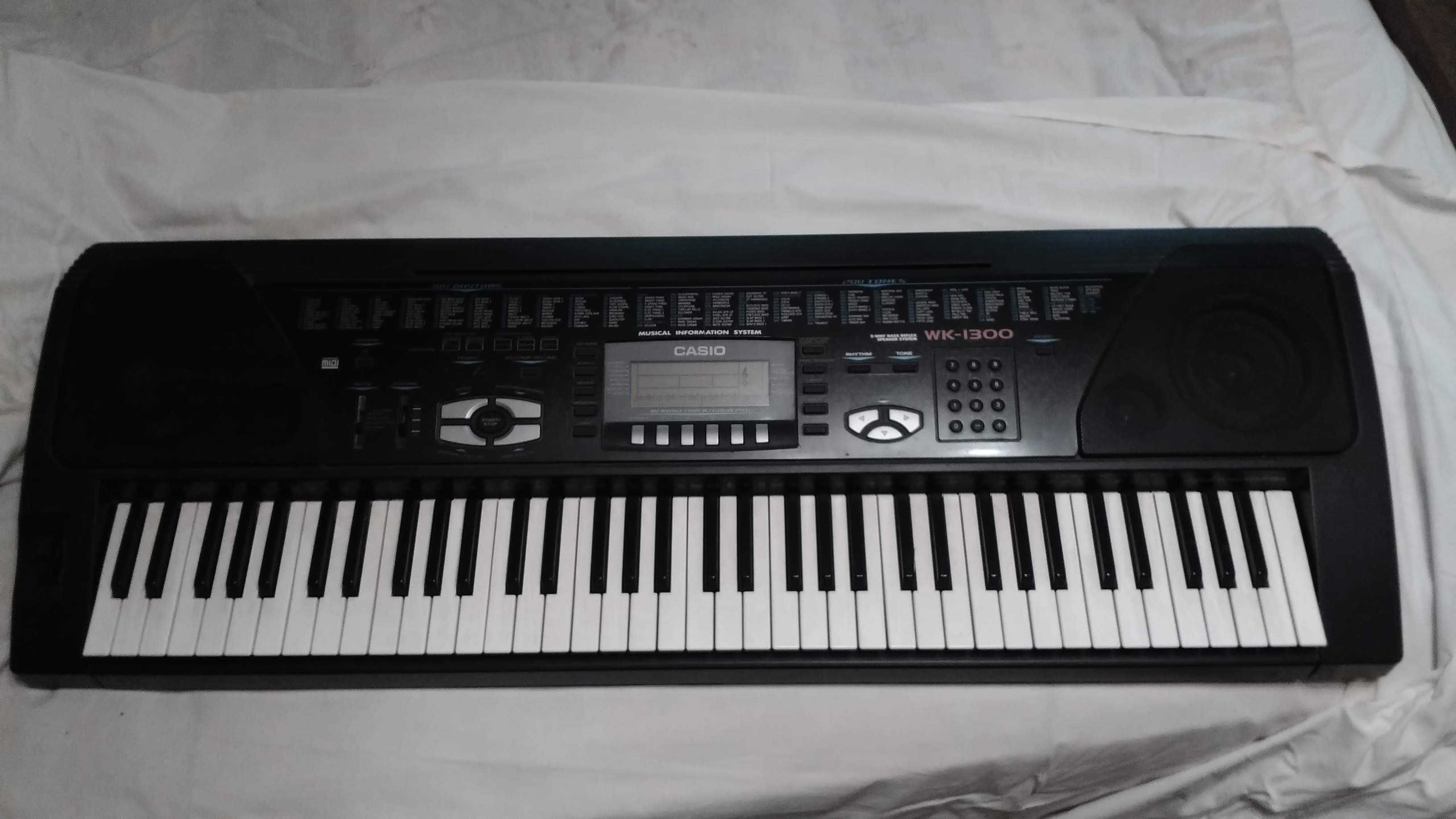 keibord CASIO WK-1300