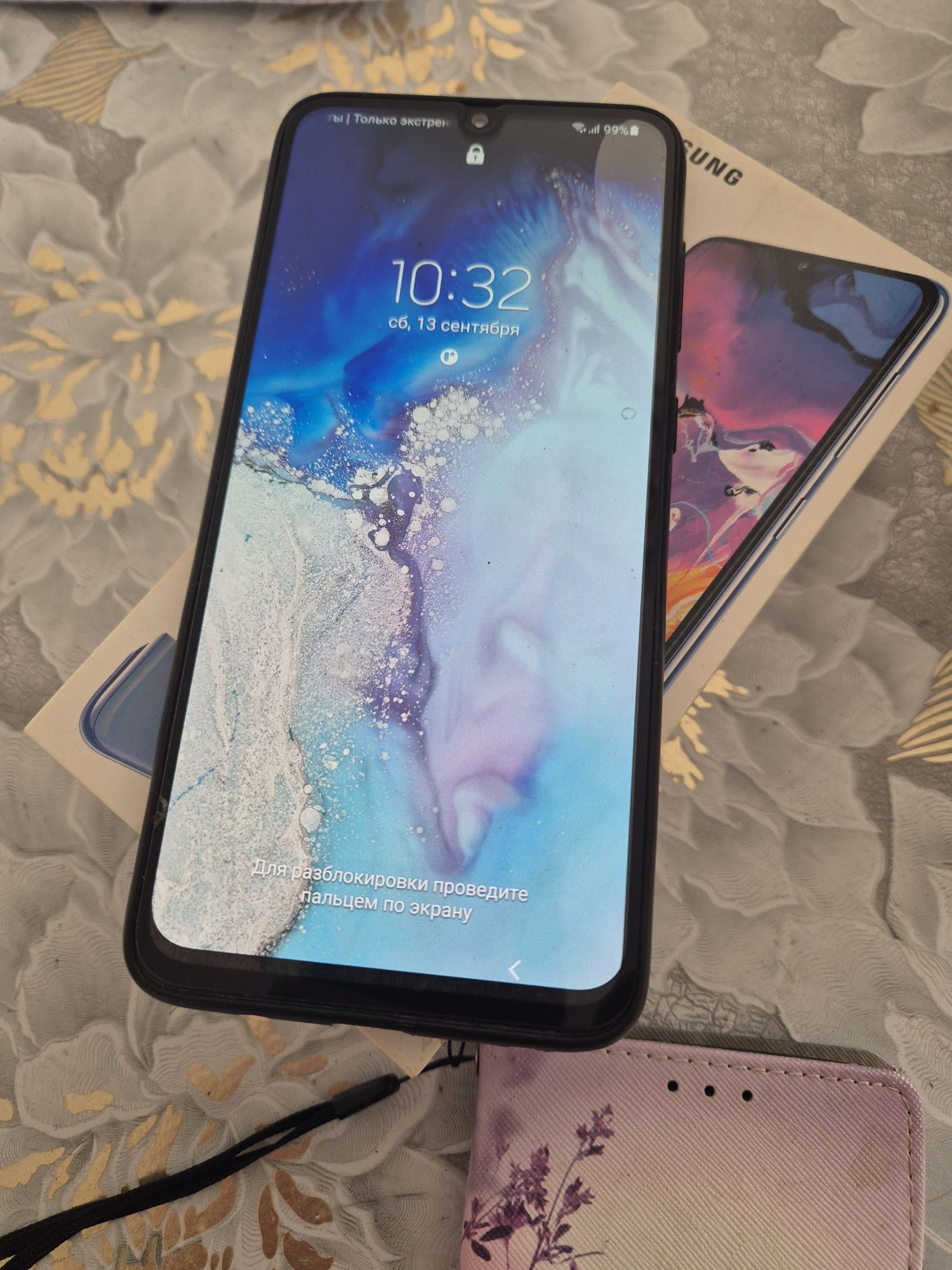 Продам Samsung  A 70