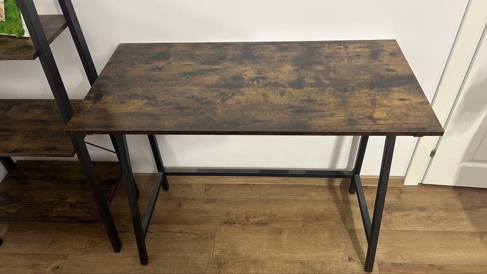 Vand masa lemn si etajera lemn