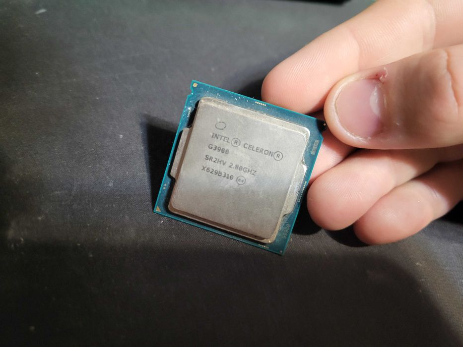 Celeron g3900 LGA1151