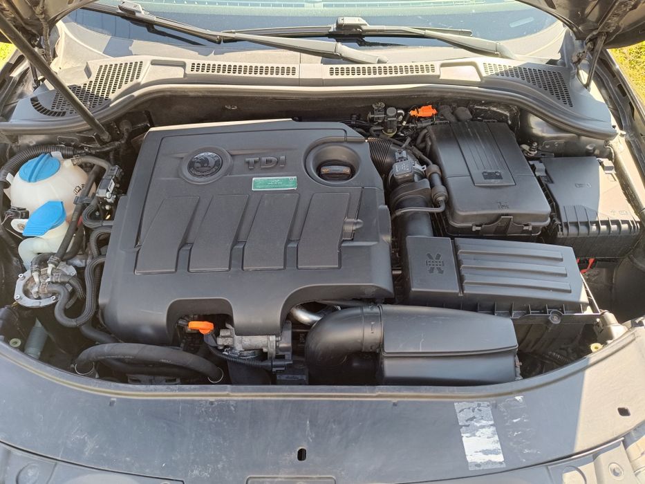 Skoda Superb 2011 1.6 TDI