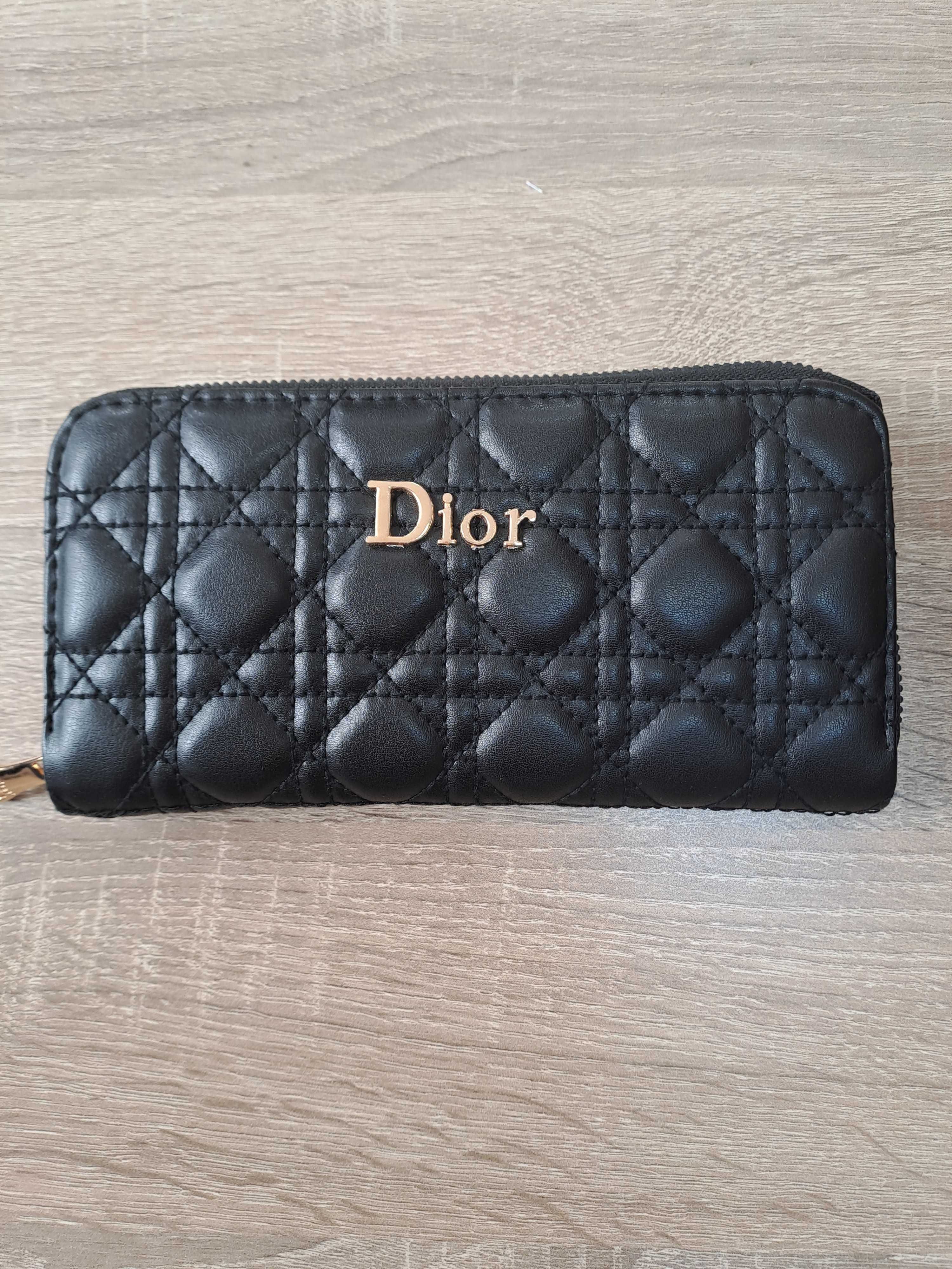 Портмонета ''Dior''