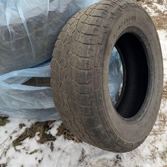 Продам летнию резину