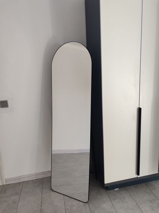 Зеркало стационарное.