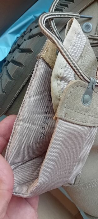 Bocanci militari din piele întoarsa cu pânză