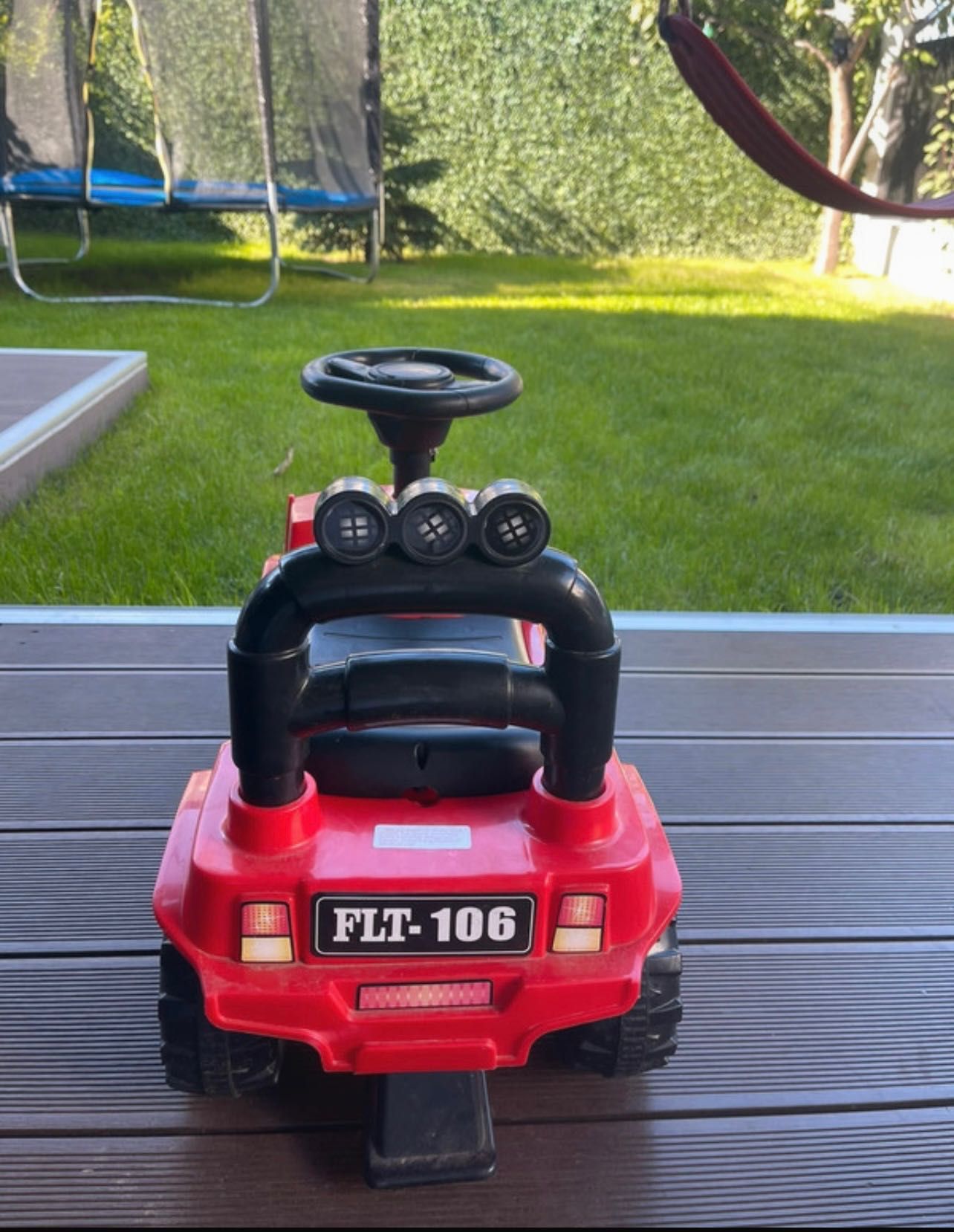 Masinuta sport ride on copii 18 luni la 70 lei