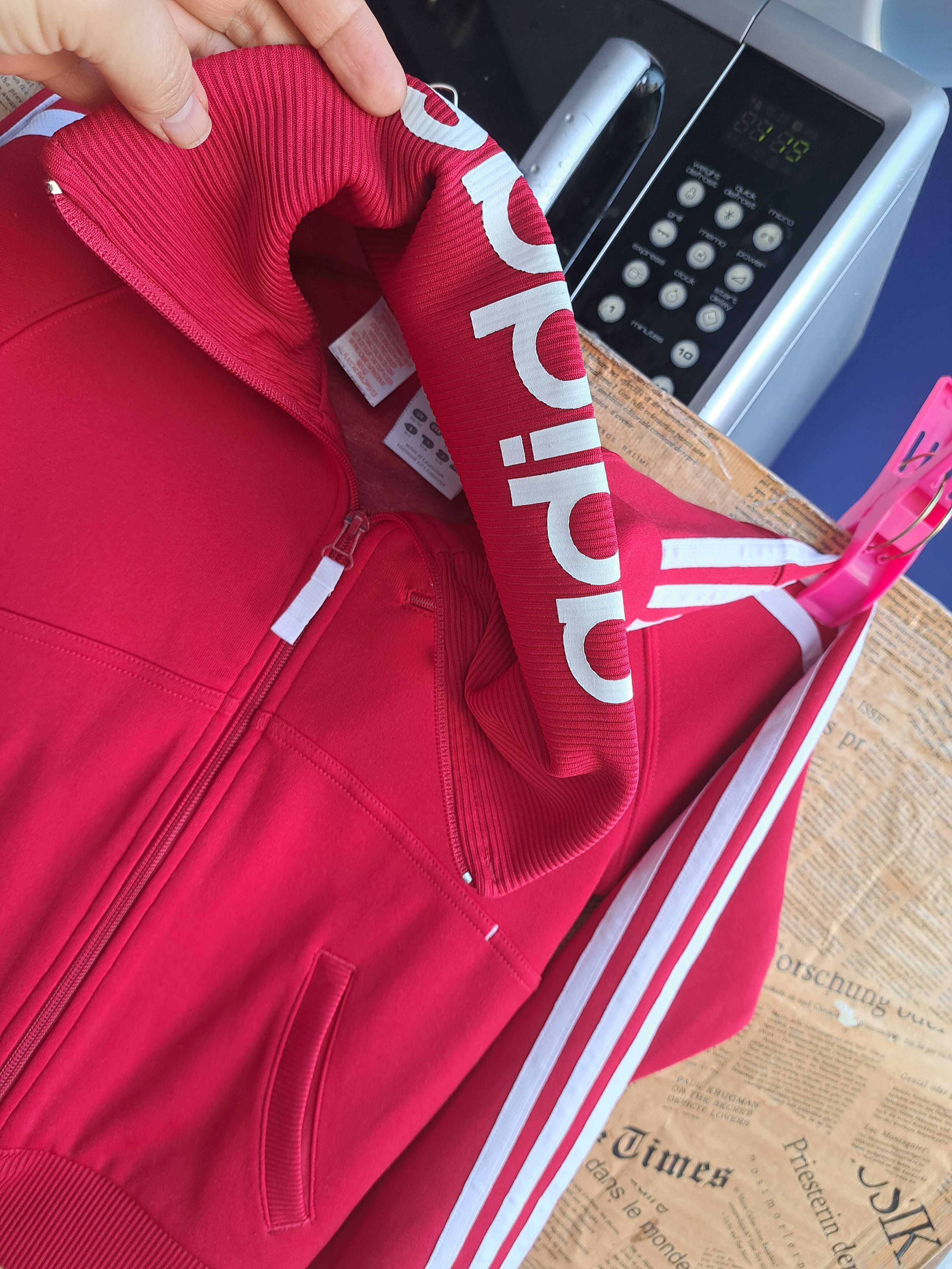 Adidas за 12/13 год.суичер,горнище,анцунг,блузон.адидас