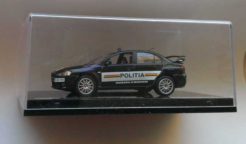 Macheta Mitsubishi Lancer Evo X Politia Romana 2010 - Vitesse 1/43