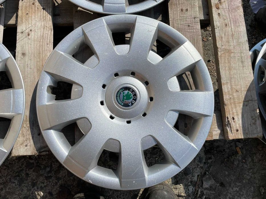 16 цола Тасове SKODA Yeti Оригинал 3T0601147