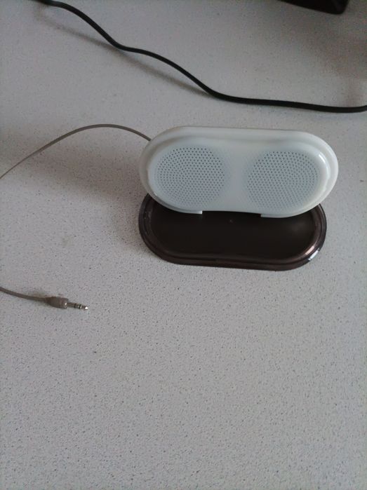 Vând difuzoare externe pentru telefon (boxa)