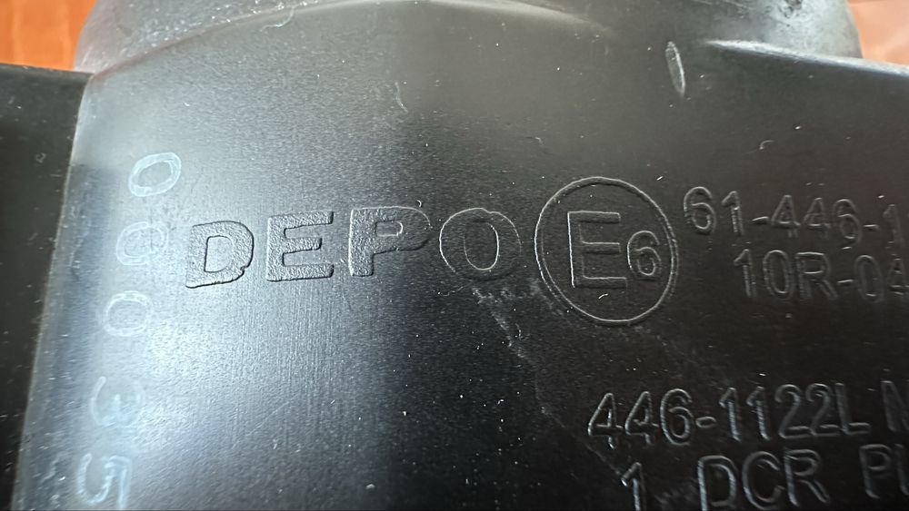 Фар за AUDI A4 B8