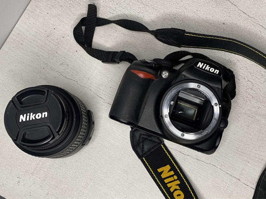 Зеркальный фотоаппарат Nikon D3100