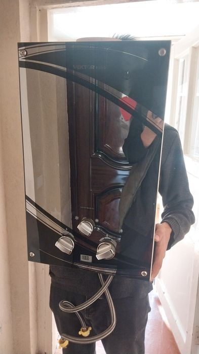 Продаётся газовая колонка автомат