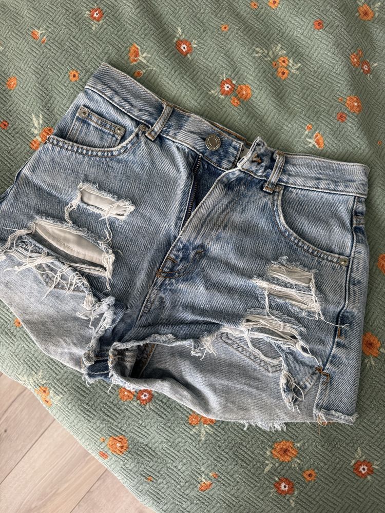 Къси дънкови панталони Pull and Bear