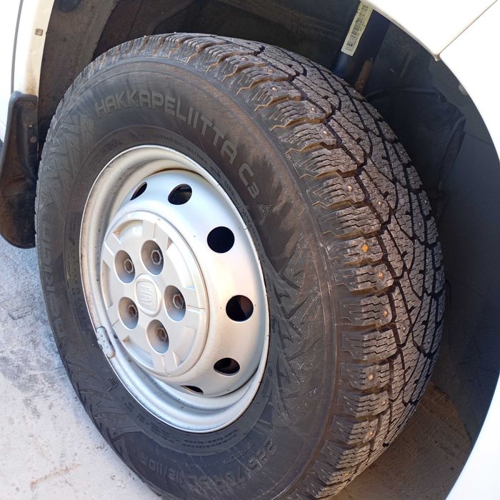 Зимни гуми от бус Фиат дукато 225/70/15