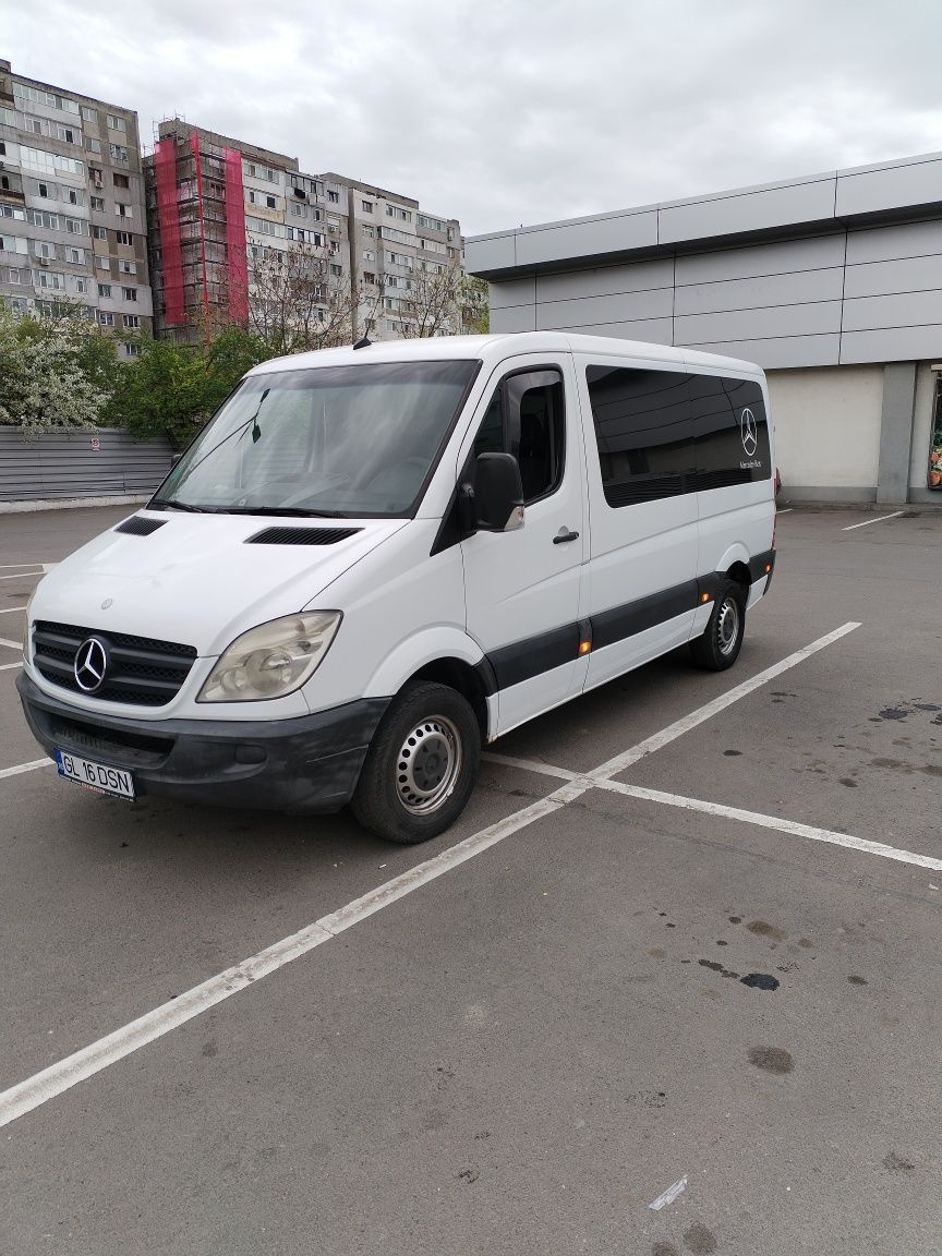 Mercedes Sprinter 215