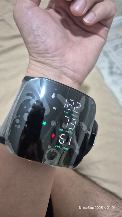 Тонометр для давления на запястье автоматический