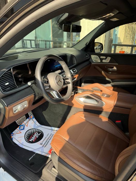 Mercedes-Benz GLS 450 год 2024