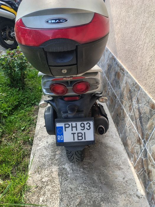 Malaguti phantom max 250