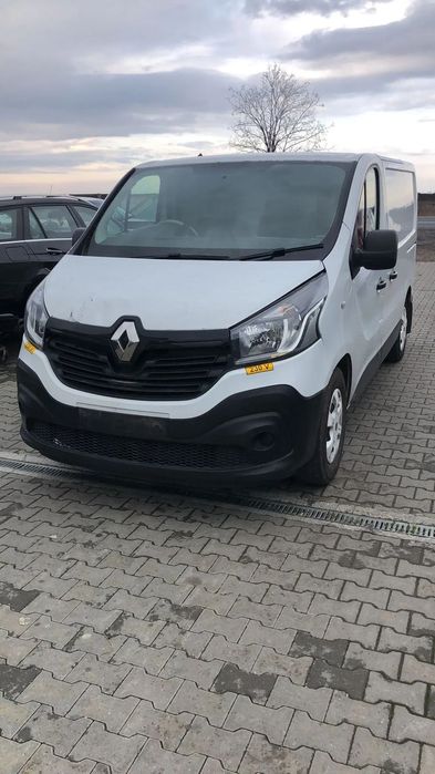 Dezmembram Renault Trafic 1.6 Bitdi an fabr. 2015